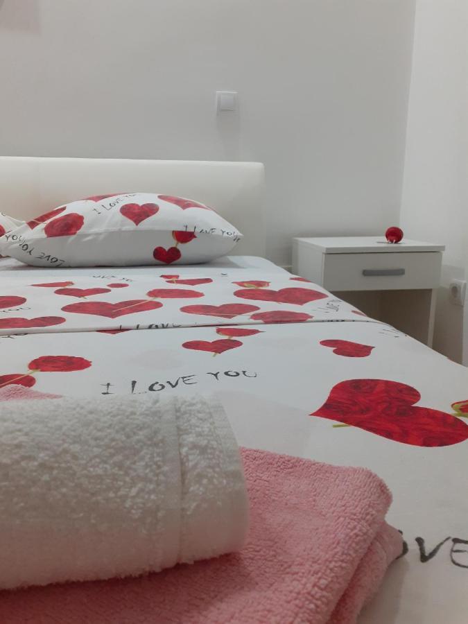 Apartmani Bridge Требинє Екстер'єр фото